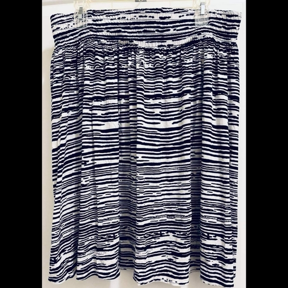 Lane Bryant skirt Sz 14/16 - Picture 2 of 8